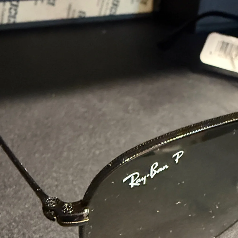 Ray-Ban Black Sunglasses